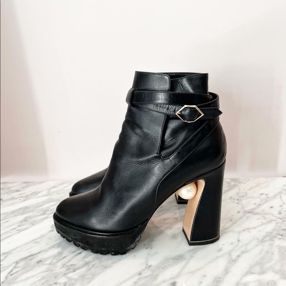 Nikolas Kirkwood 90MM Black Leather Boots with Rubber sole - Picture 3 of 6